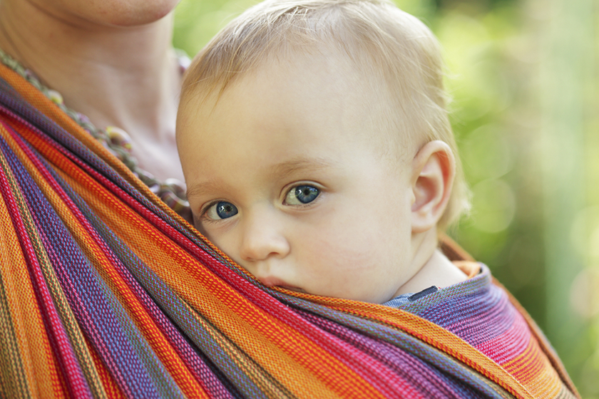 babywearing and nursing